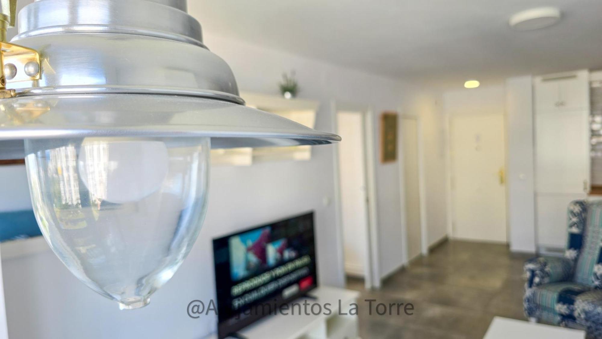 Laguna Beach Premium - Alojamientos La Torre Торрокс Екстер'єр фото