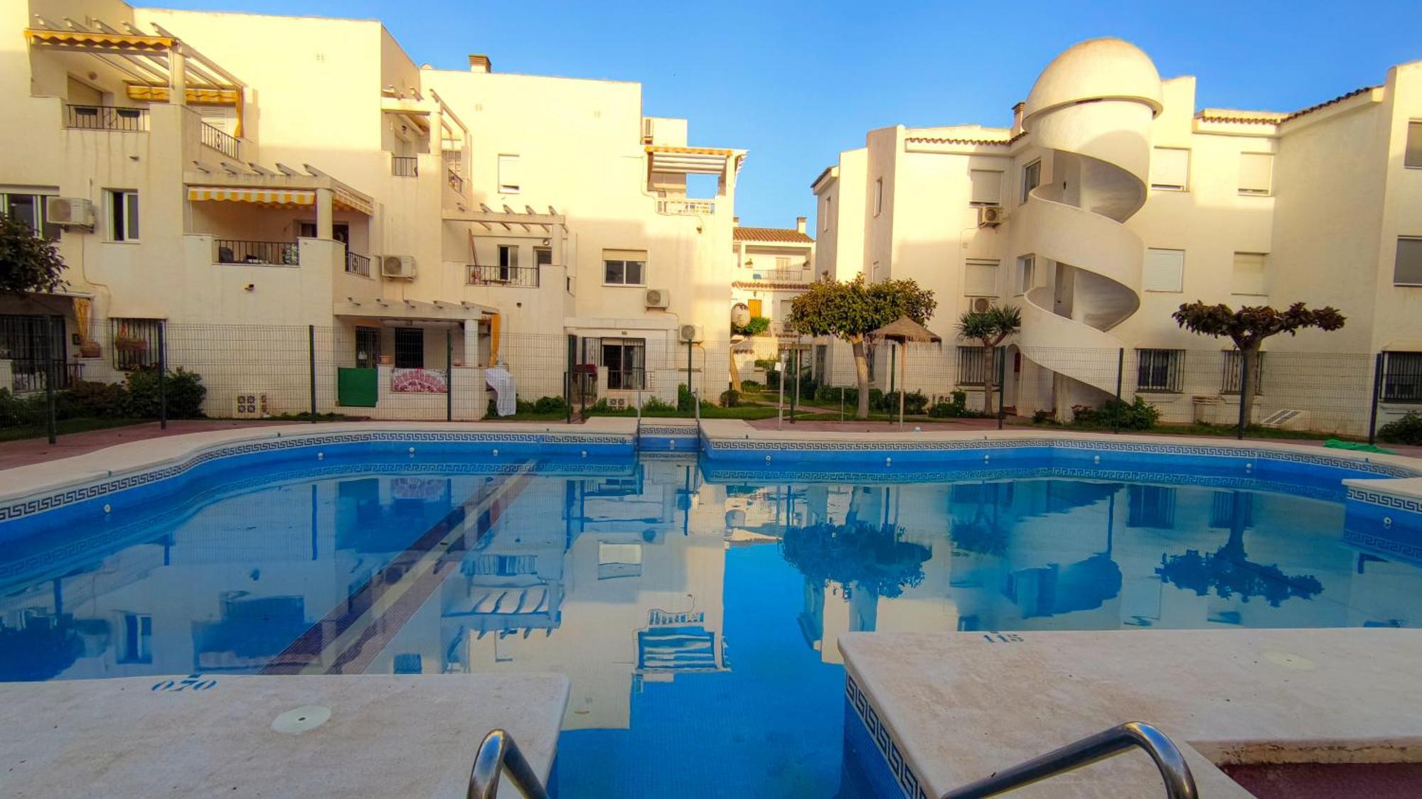 Laguna Beach Premium - Alojamientos La Torre Торрокс Екстер'єр фото