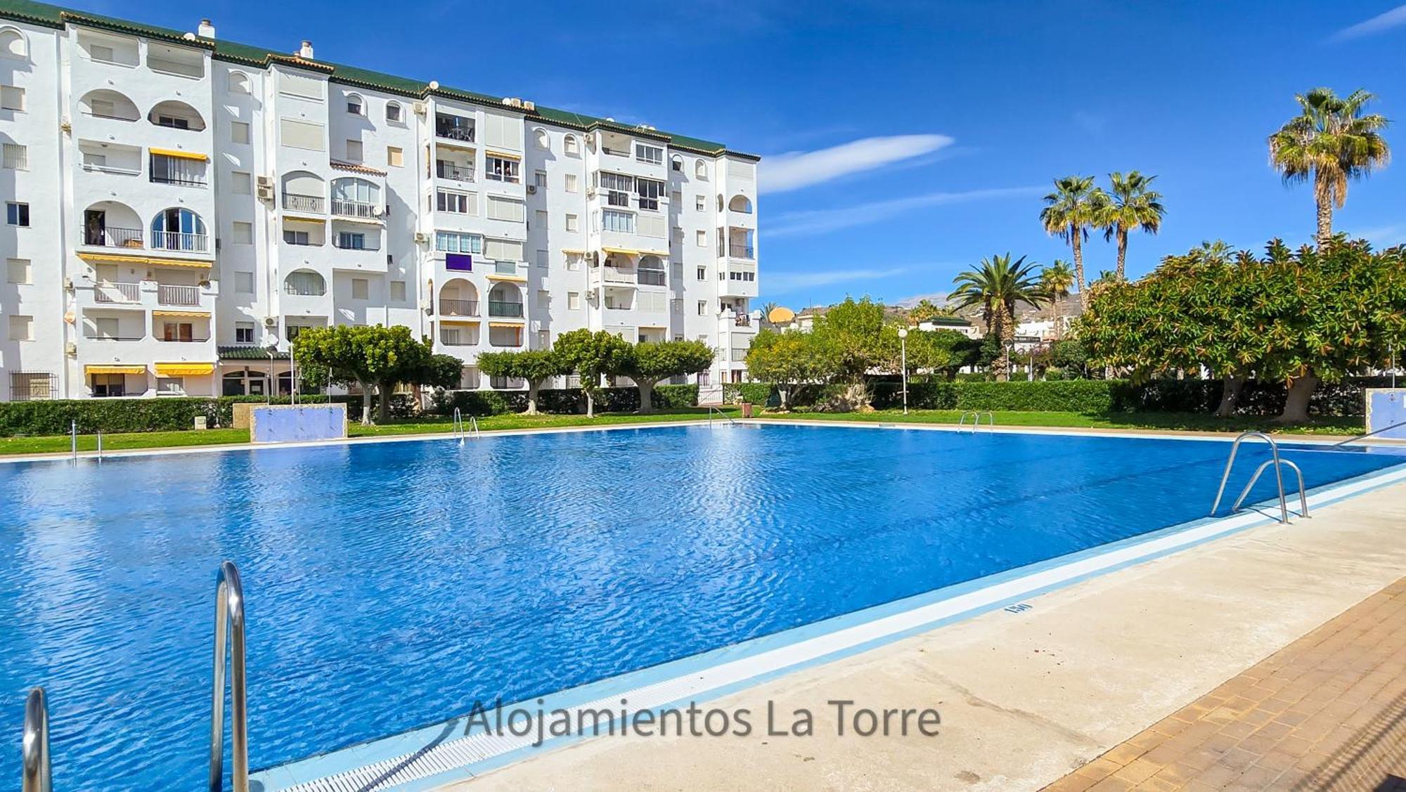 Laguna Beach Premium - Alojamientos La Torre Торрокс Екстер'єр фото